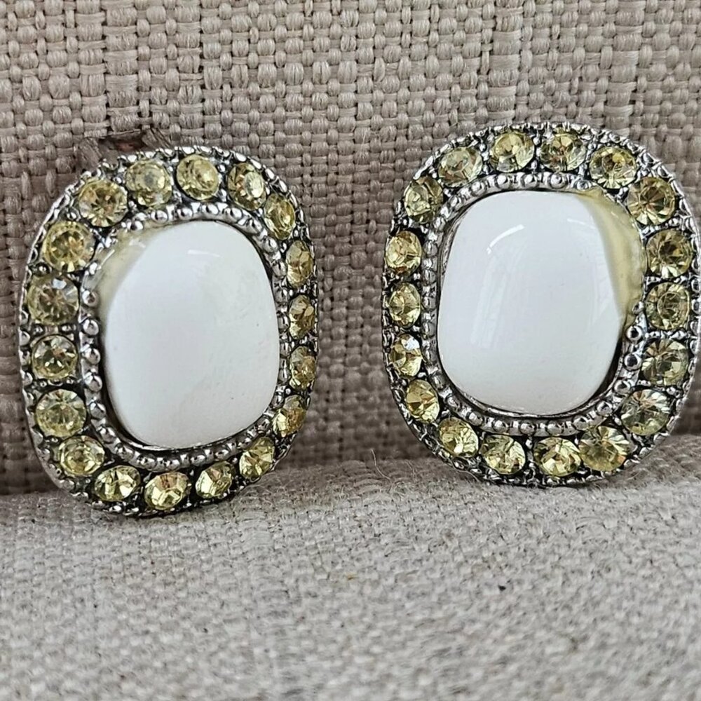 Women Earrings Yellow Tone Crystals White Faux Stone Fashion Jewelry ClipOn Stud